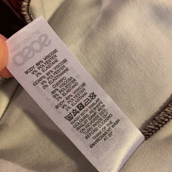 ASOS Multi-Coloured Striped Cropped Pants - Picture 8 of 8